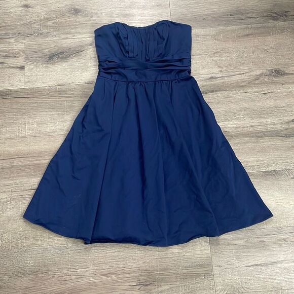 EUC David’s Bridal Strapless Bridesmaid’s Dress Navy Size 4 Has Pockets - Picture 1 of 5